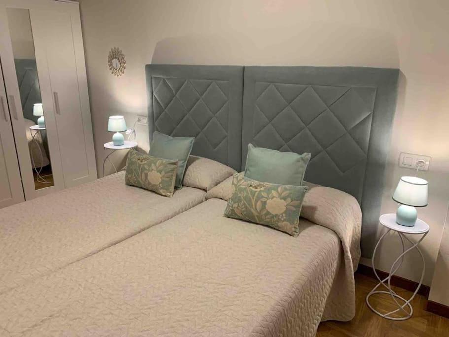 Apartamento Oviedo Parque Del Oeste Esterno foto