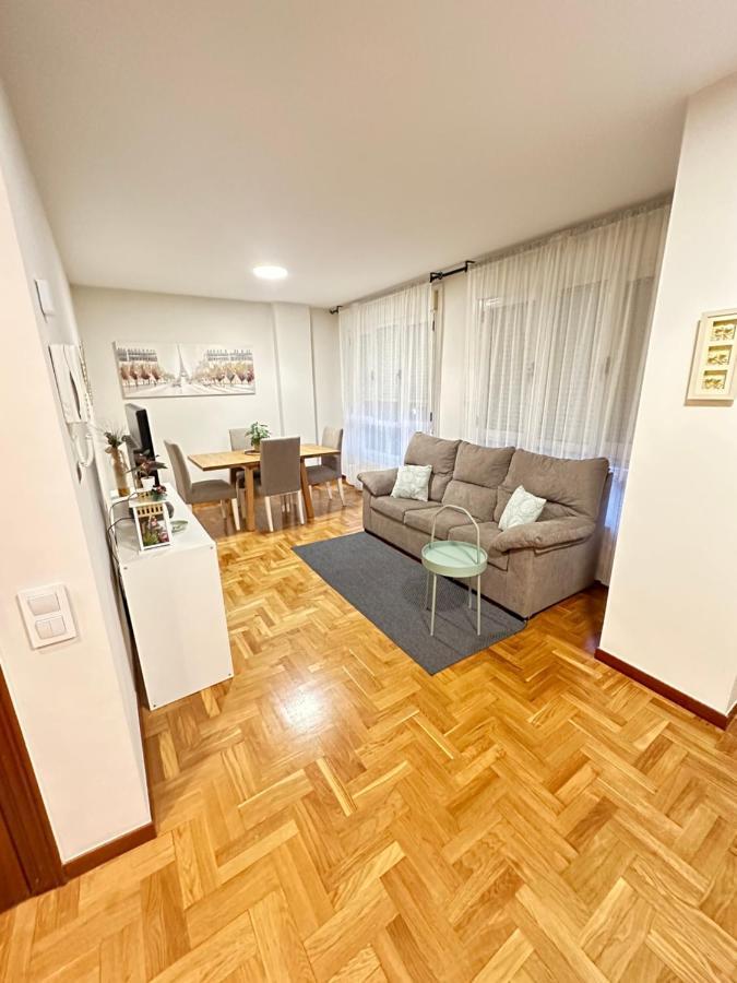 Apartamento Oviedo Parque Del Oeste Esterno foto
