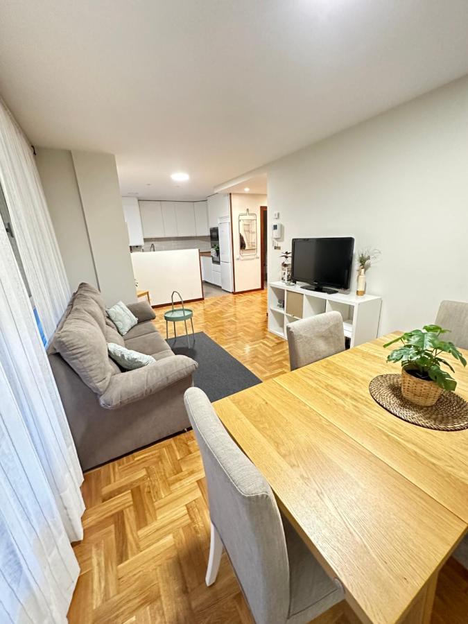 Apartamento Oviedo Parque Del Oeste Esterno foto