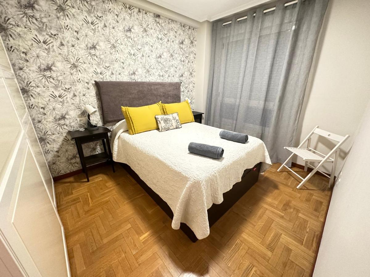 Apartamento Oviedo Parque Del Oeste Esterno foto